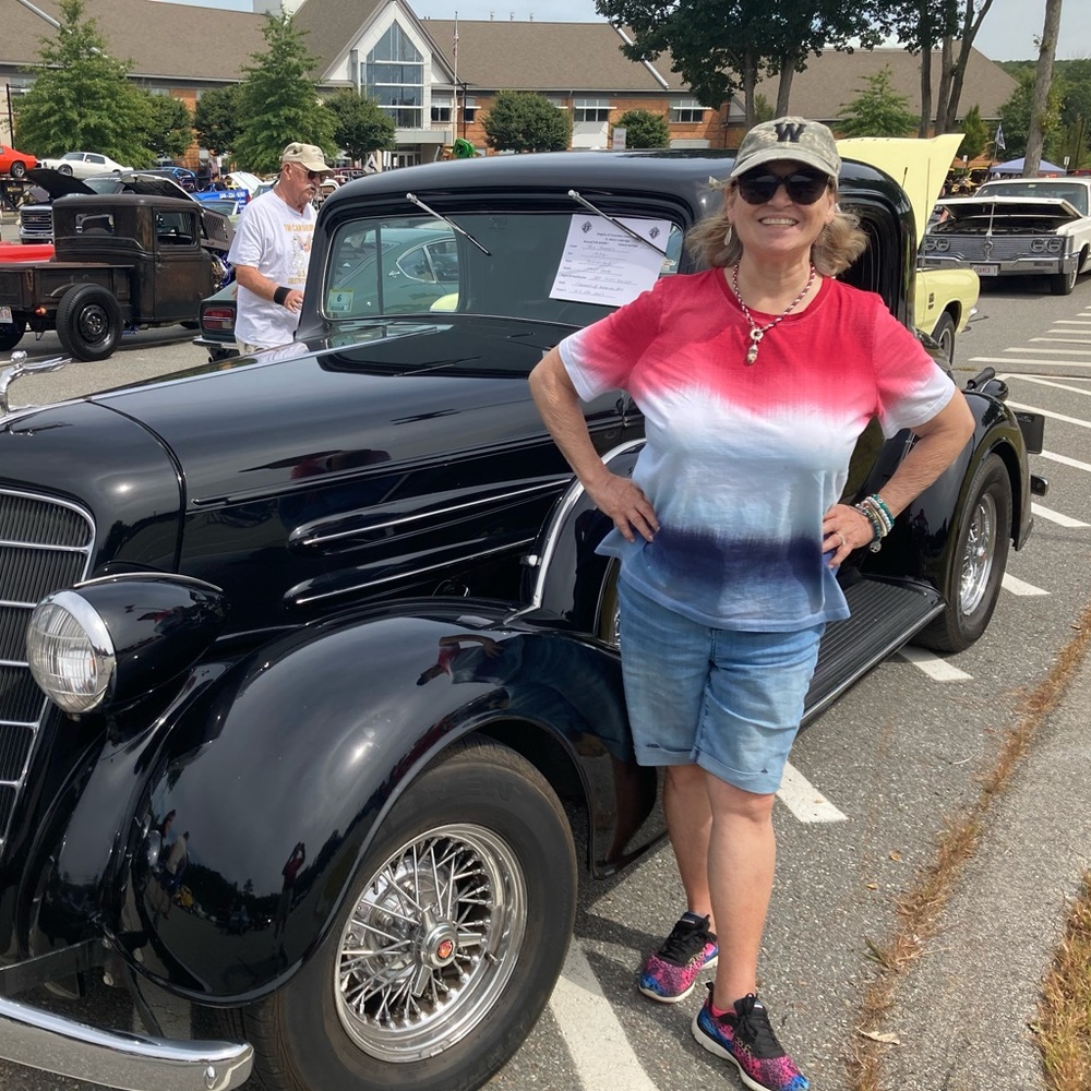 Meet your Posher, Patricia